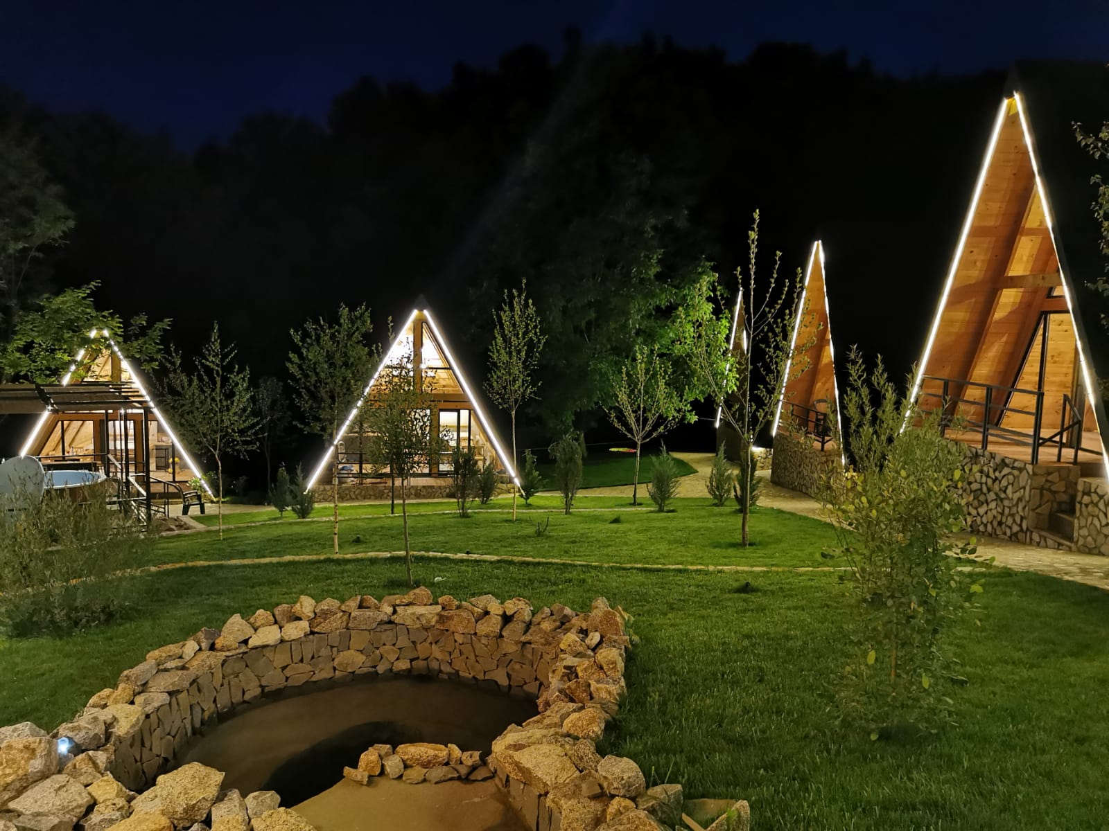 CABANA VALEA CU DOR VERDE