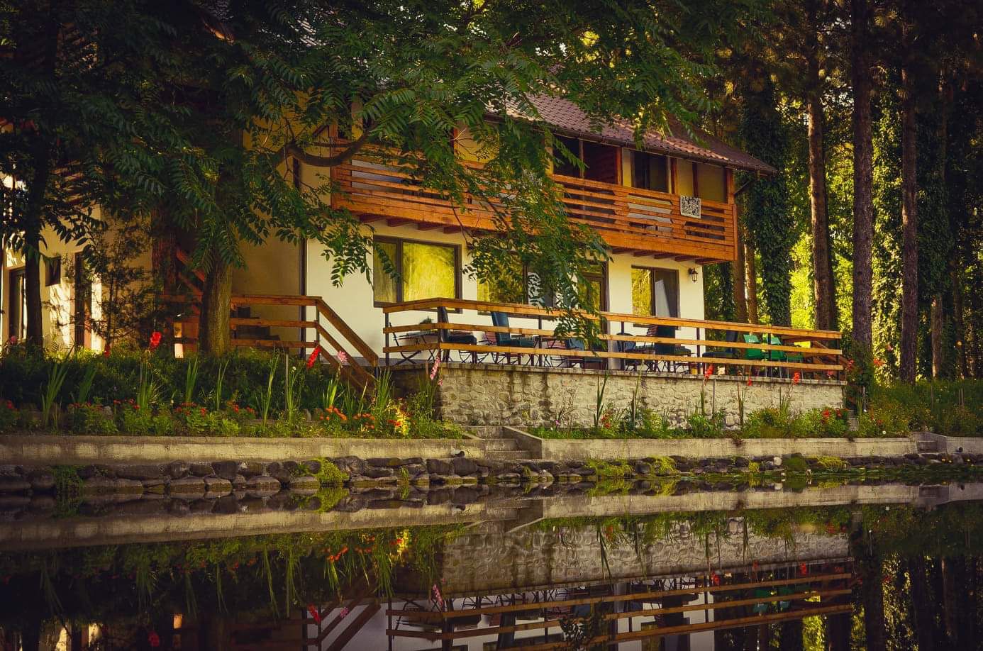 LA LAC