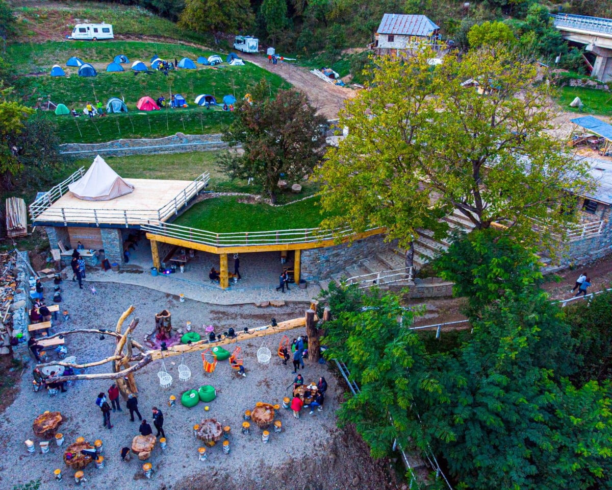 CAMPING & GLAMPING YABBA DABBA DOO