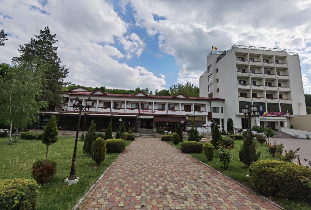 HOTEL SALLARIS SPA