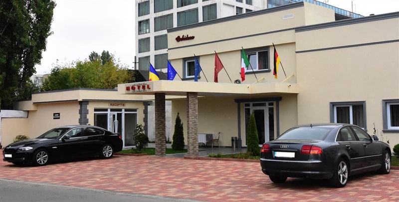 HOSTEL ORHIDEEA