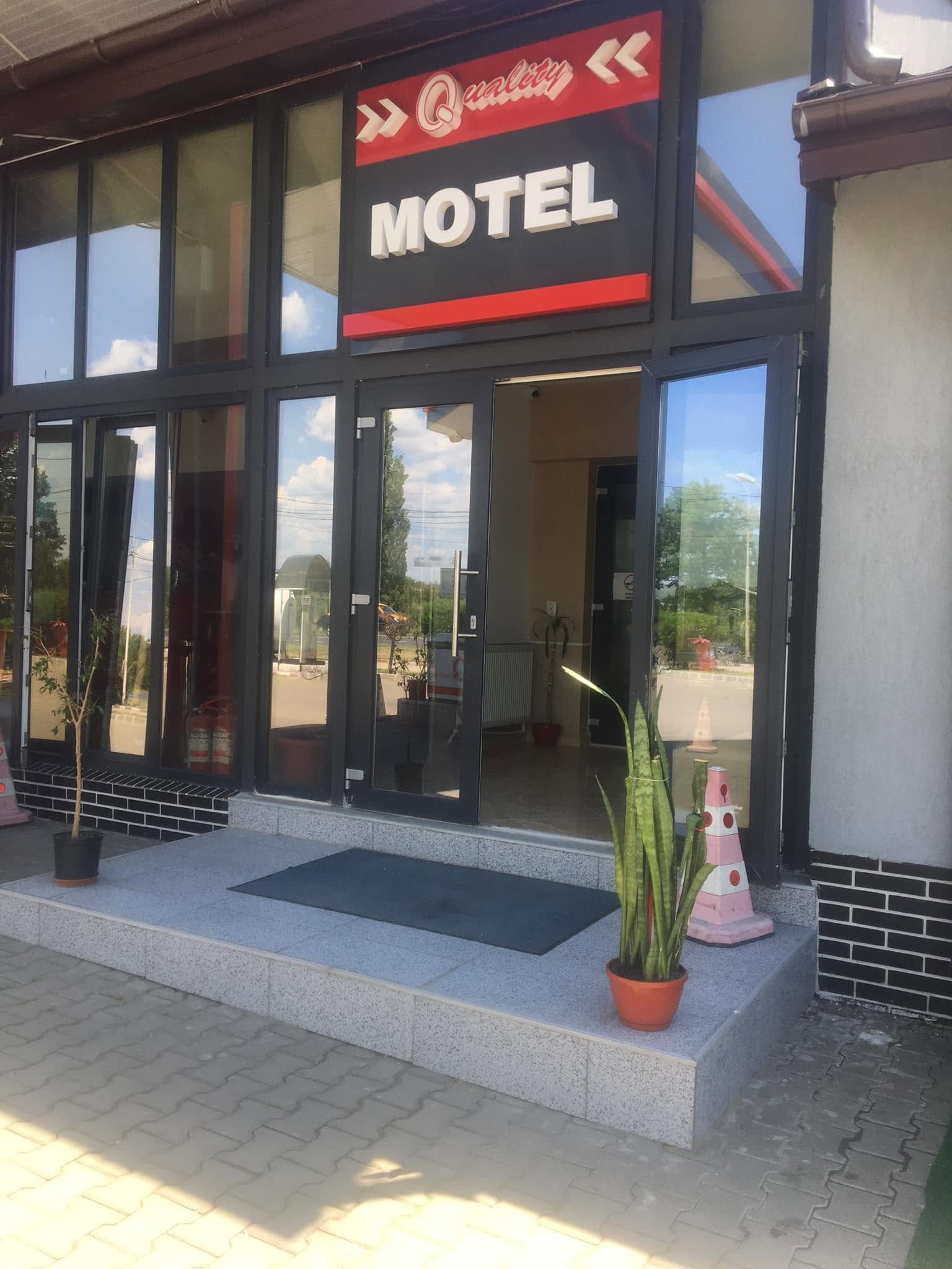 MOTEL CAZARE DE VIS