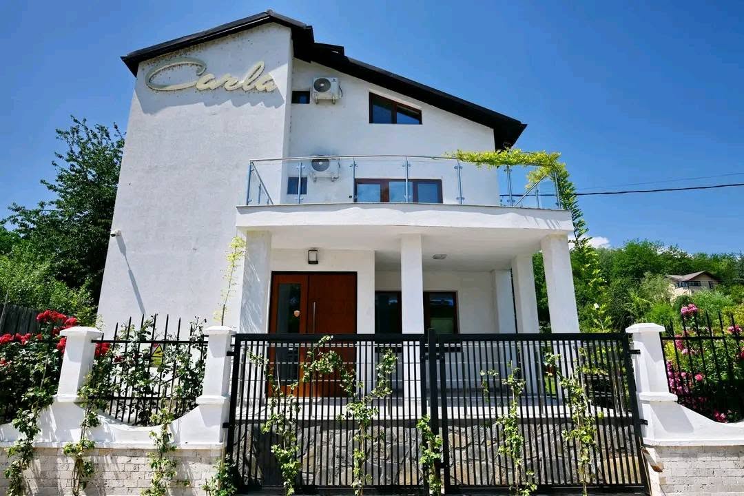 PENSIUNEA CARLA