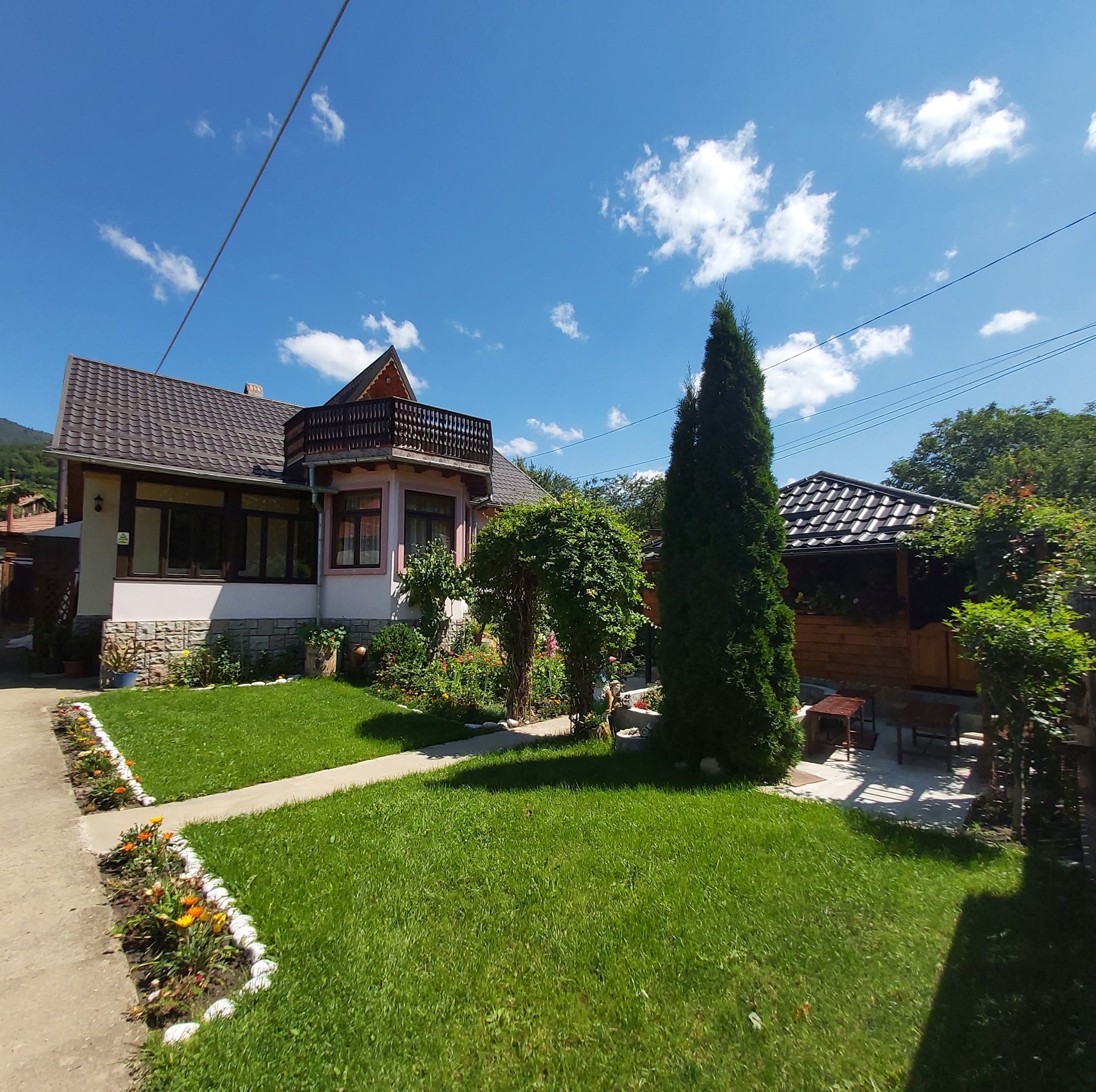 PENSIUNEA CASA FETIC