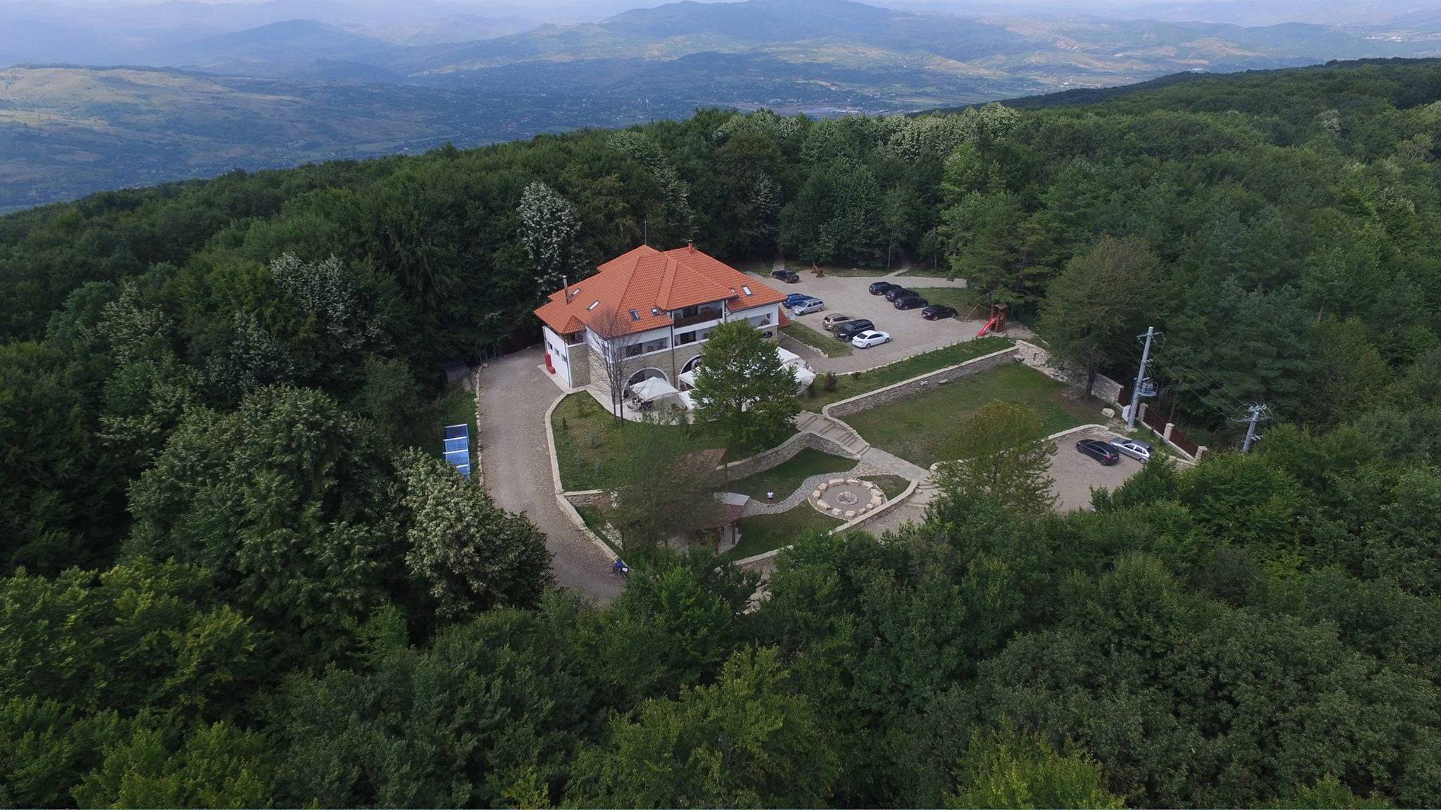 PENSIUNEA CETĂȚUIA