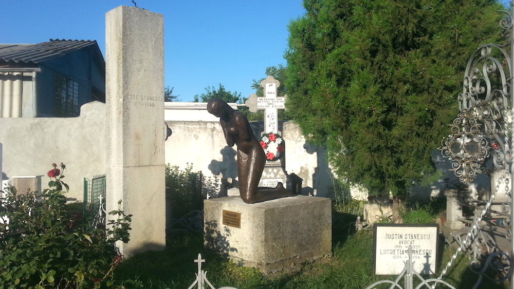 Cimitirul Dumbrava