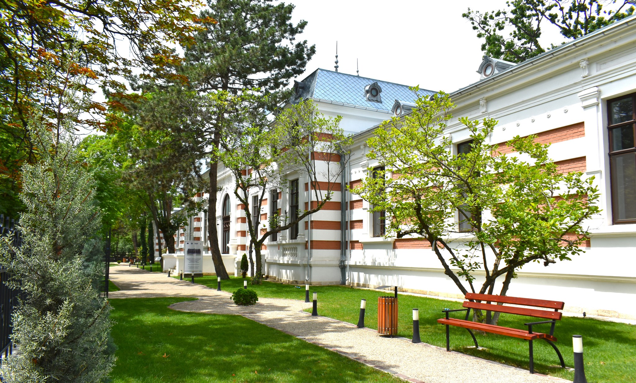 Centrul Muzeal „I.C. Brătianu” , fost Spitalul Brătianu
