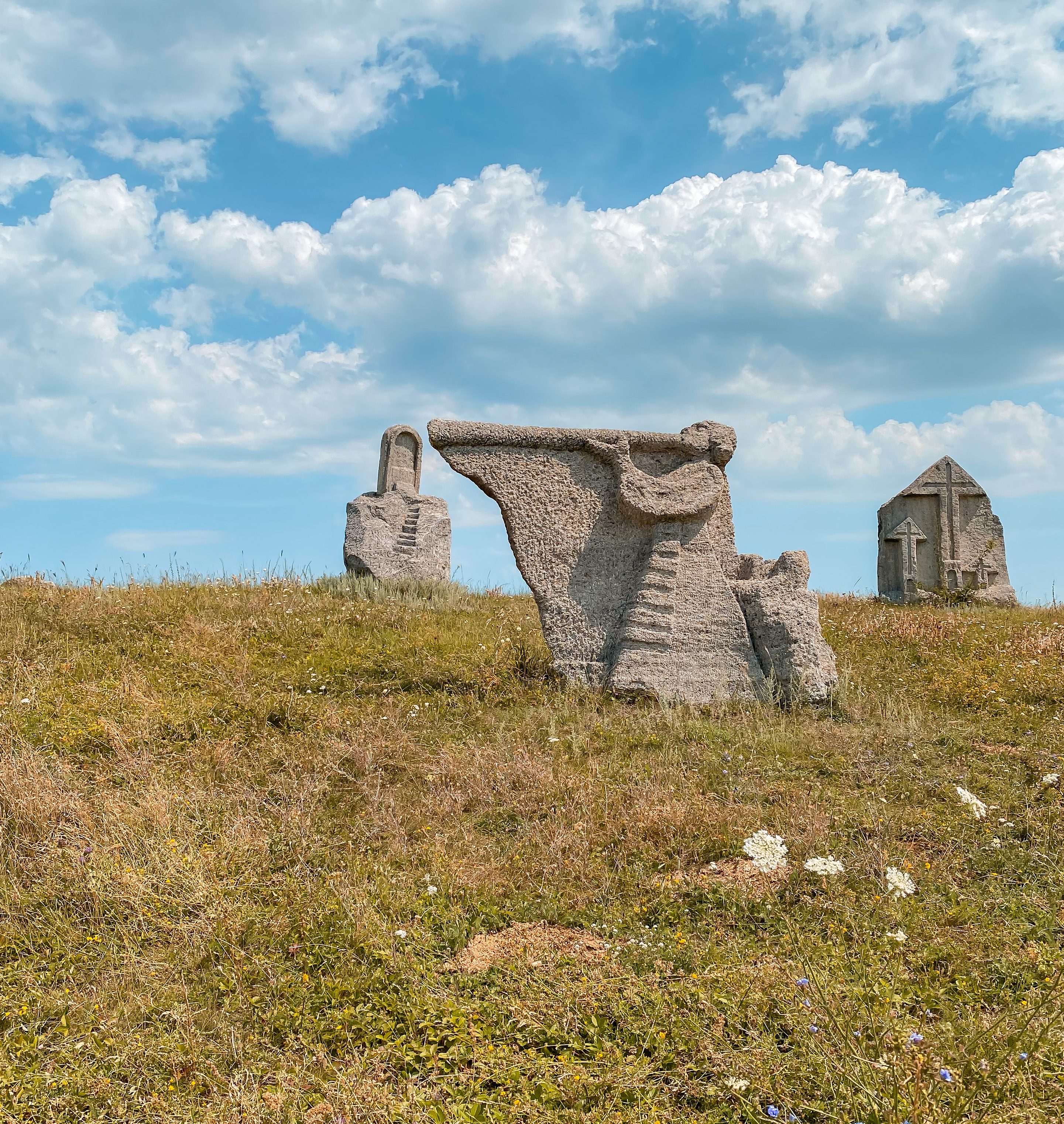 Tabăra de sculptură în piatră Năeni