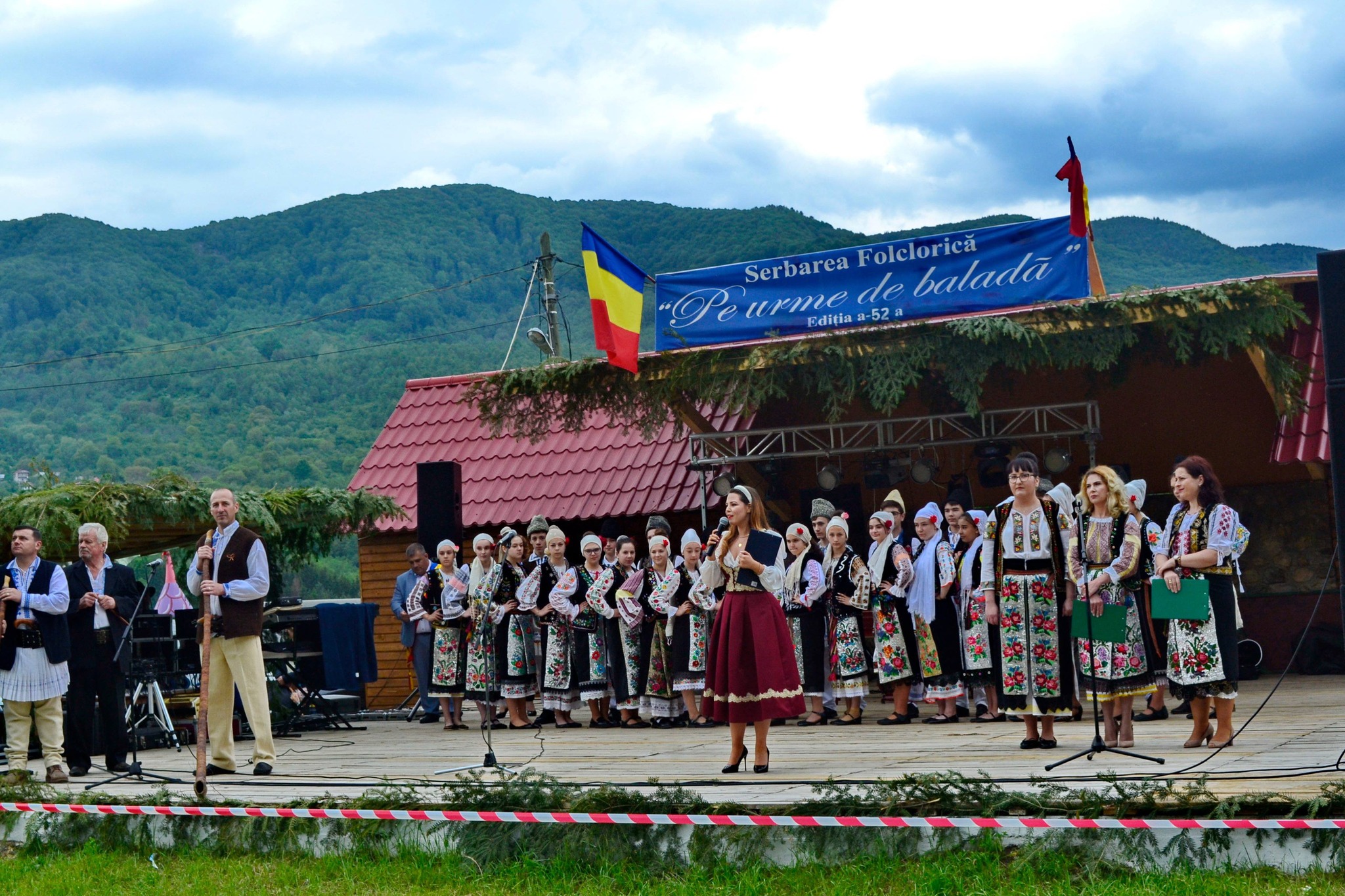 Pe urme de baladă